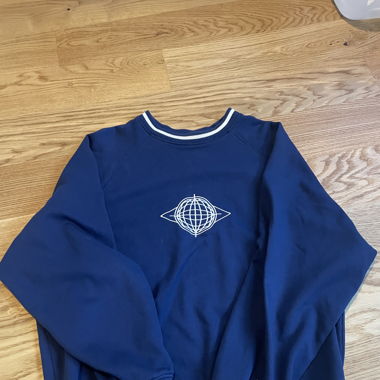 Navy Blue Sweatshirt 