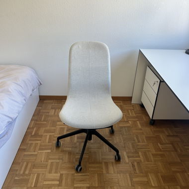 Ikea Desk Chair with Wheels