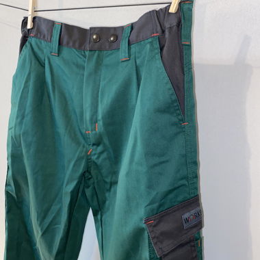 Neue Arbeits- und Outdoorhose grün