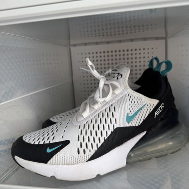 Air 270