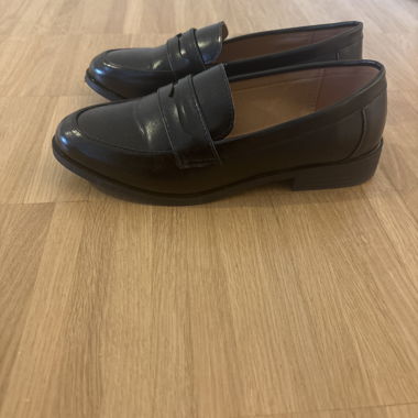 Mocassins en cuir noir