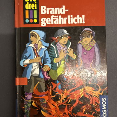 The Three Exclamation Marks - Brandgefährlich