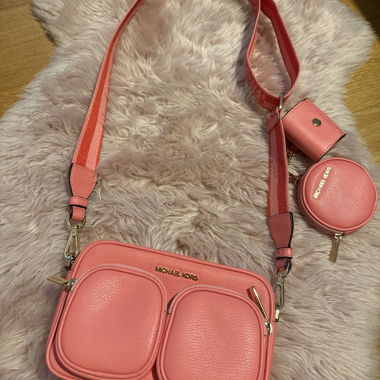 Set sac bandoulière rose Michael Kors