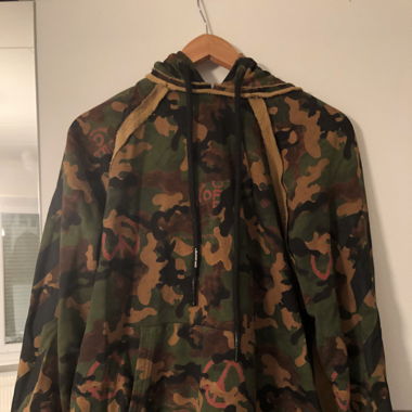 OFF-WHITE Camouflage Pullover