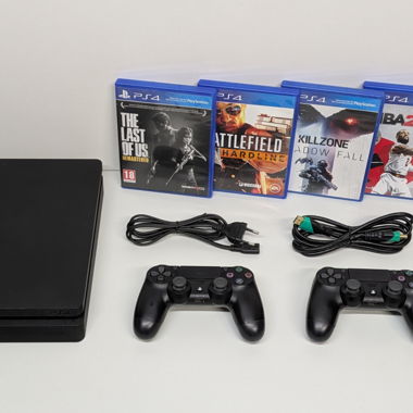 Sony PlayStation 4 Slim, 2 Controller, 5 Games