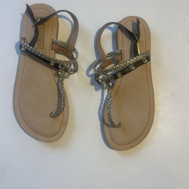 Embellished Flat Sandals