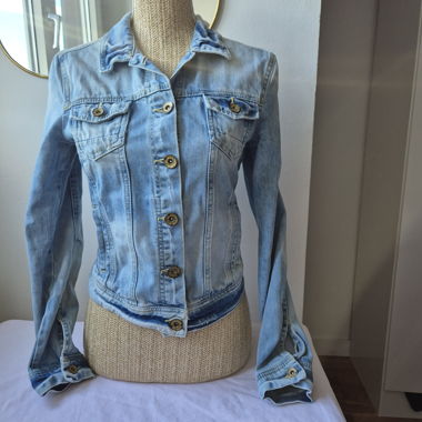 Helle Jeansjacke