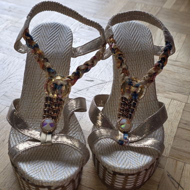 Sandali con Zeppa beige e vari