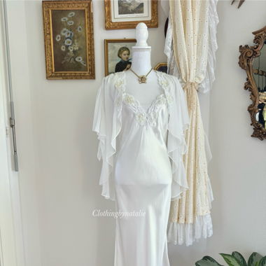Val-Mode Bridal Satin Maxi Peignoir (S/M)