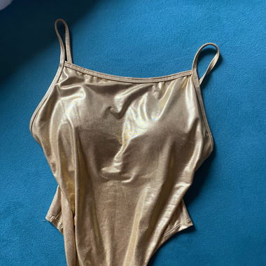 Goldener Body