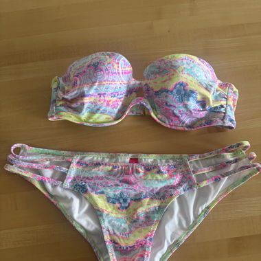 Bikini 