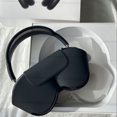 AirPods Max