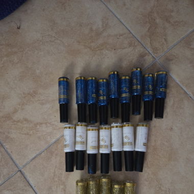Lot de 21 vernis à ongles avec paillettes 