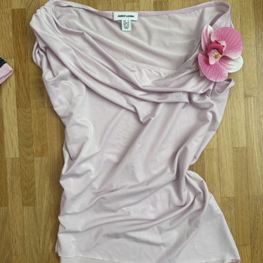Top rosa Jaded London fiore vintage Y2K