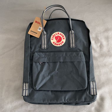 Sac Fjällräven Kånken Original Navy - État Neuf
