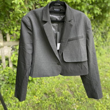 Disturbia Crop-Blazer