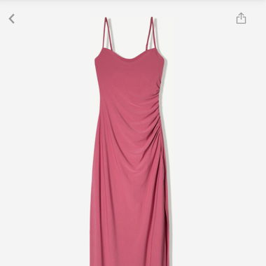 Langes pinkes Kleid