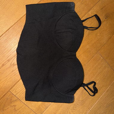 Top per reggiseno nero
