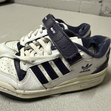 Adidas forum low