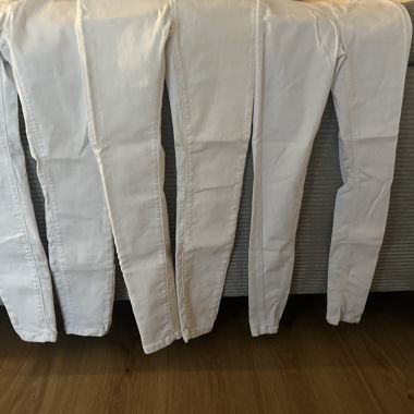 Weisse Jeans