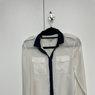 Burberry blouse 100% silk
