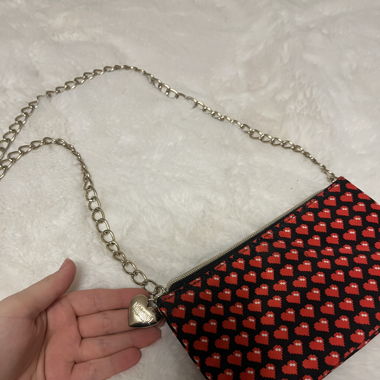 Moschino Herzen Umhängetasche