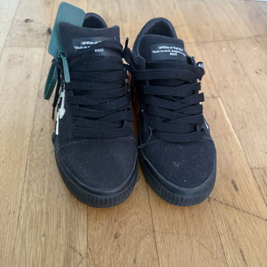 Baskets Off-White noires