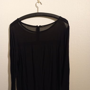 Blusa nera