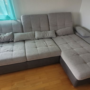 Corner sofa (grey)