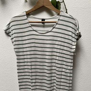 Gestreiftes Shirt