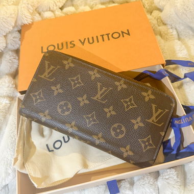  Louis Vuitton Zippy Geldbörse – Coquelicot 