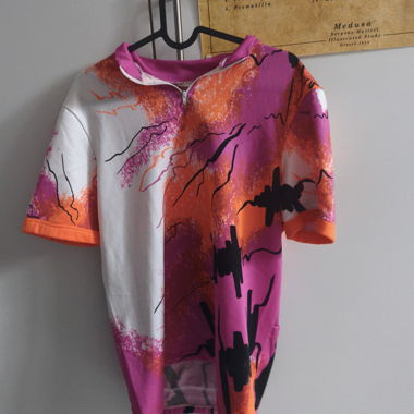 T-shirt de sport multicolore