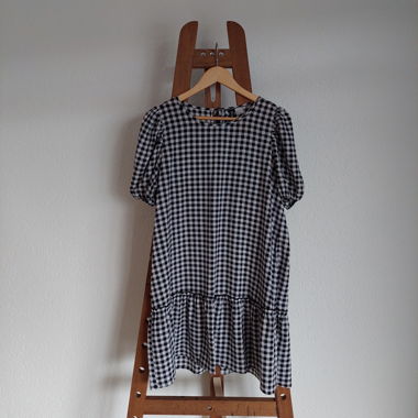 Robe à carreaux noir et blanc  // M