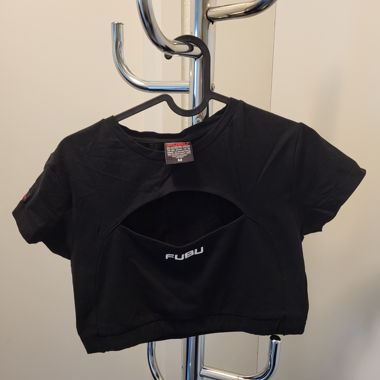 Sports top