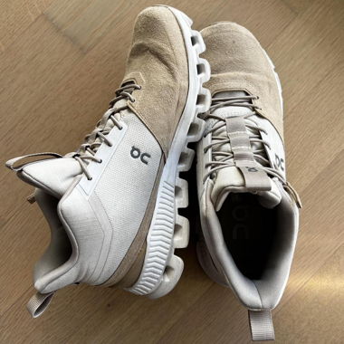 Scarpe On Cloudtech beige