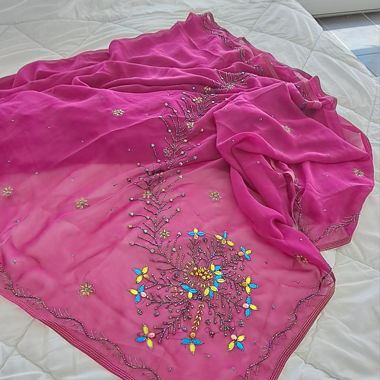 wunderschöner Sari - pink+multifarbene Kristalle