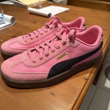Sneaker Puma rosa