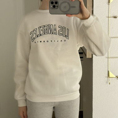Pull blanc