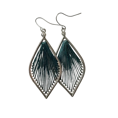 Boucles d'oreilles goutte avec franges