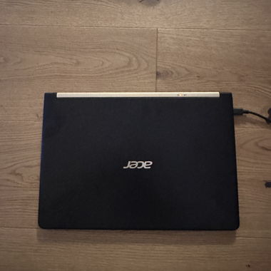 Laptop Acer Swift 7