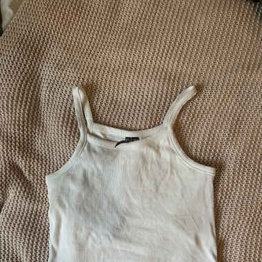 Weisses basic top