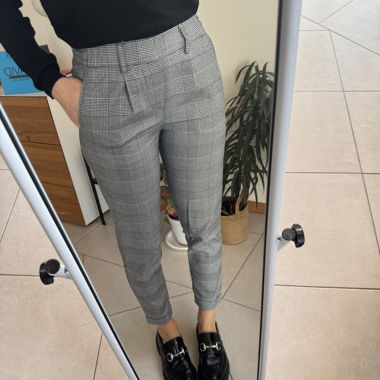 Pantaloni Bershka