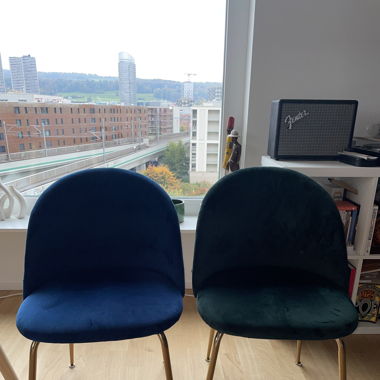Kave Ivonne Chairs in velvet green and blue