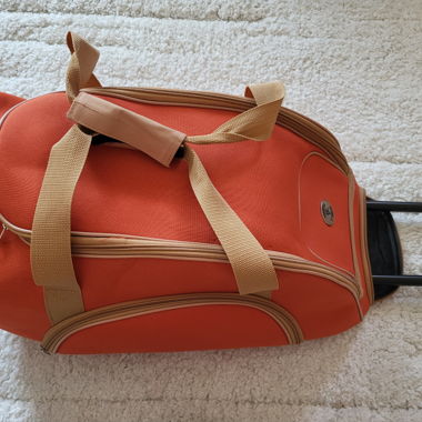 Petite valise/sac.