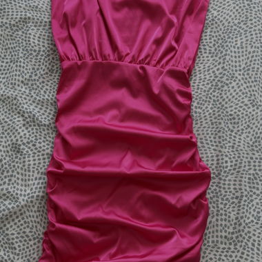 Robe rose