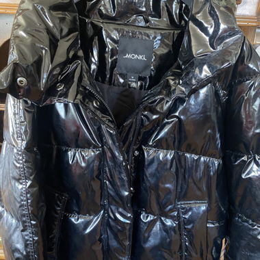 Schwarze Monki Steppjacke