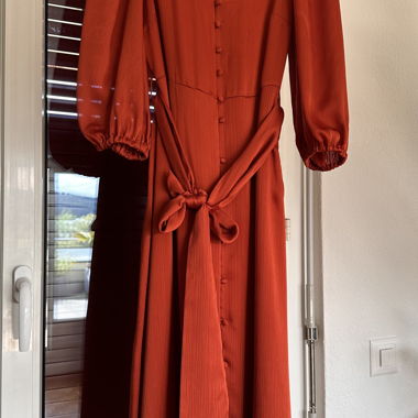Red midi dress with bow