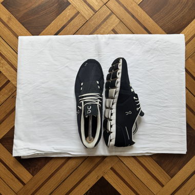 On Running Shoes Gr. 44