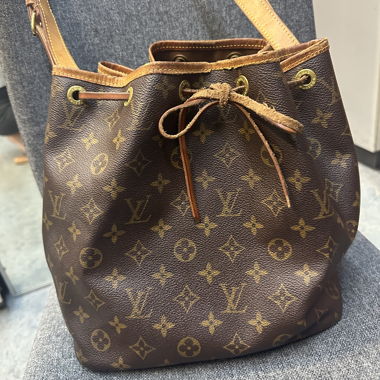 Louis Vuitton - noe noe