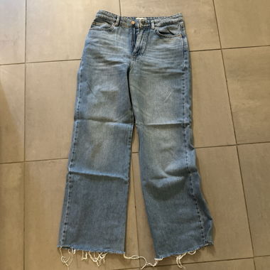 Stradivarius light blue jeans EU 40